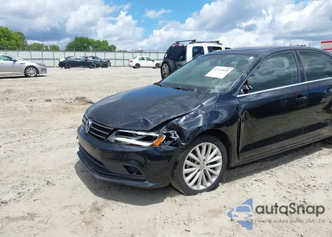 2015 Volkswagen Jetta 1.8T Se из США, поврежденный, VIN 3VWD07AJ7FM313101